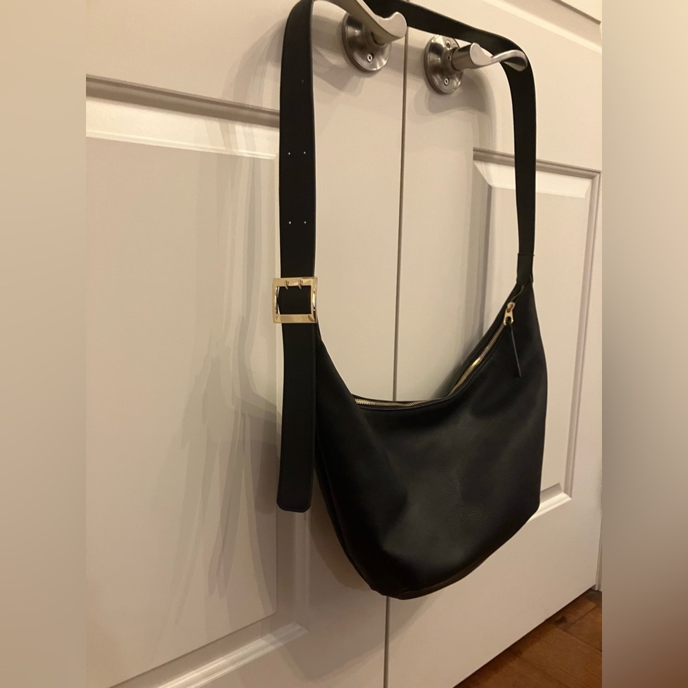 Universal Thread Black Crescent Shoulder Bag Large - image 1